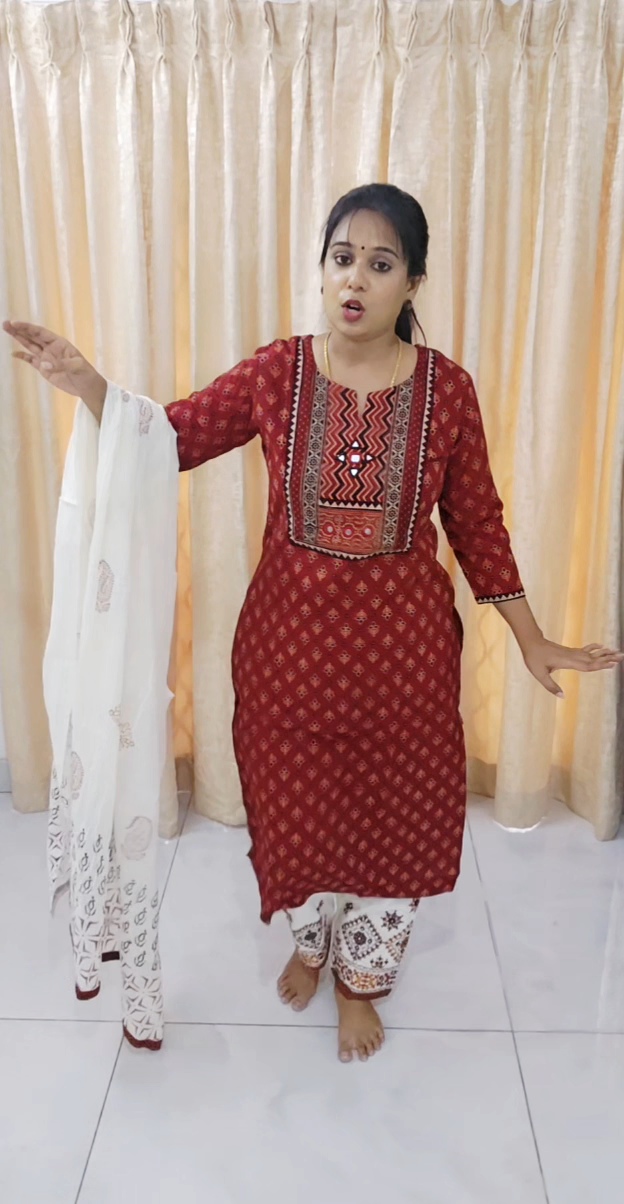 Maroon Cotton Suit Set with Mirror Work - Image 2