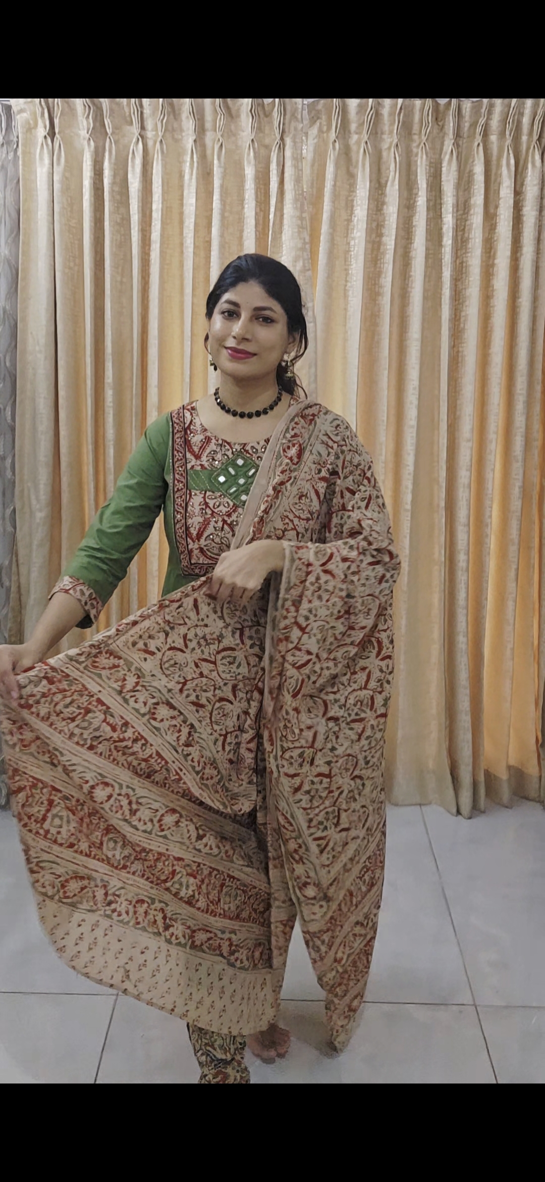 Green Cotton Suit Set with Kalamkari Dupatta - Image 4